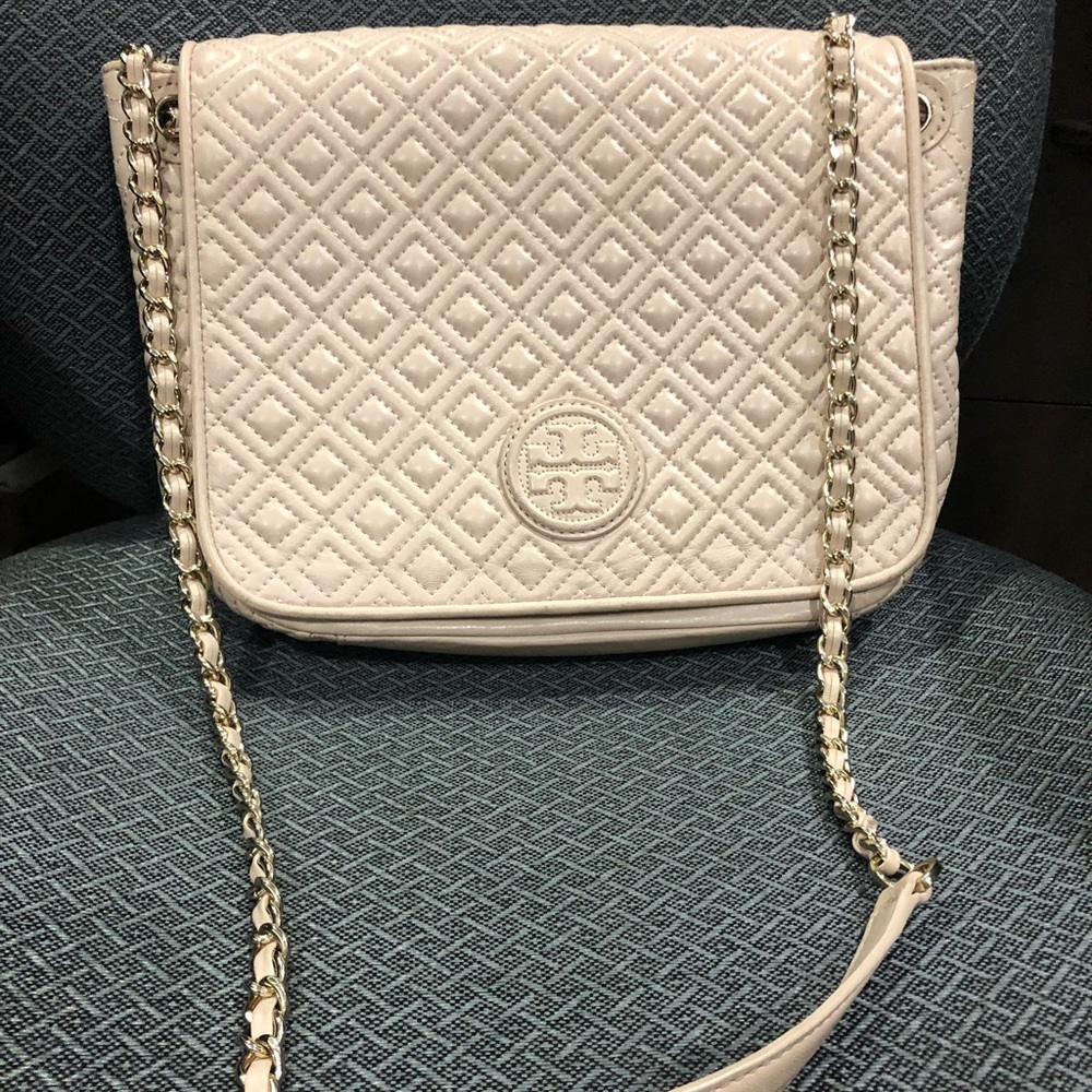 Pale pink Tory Burch crossbody/shoulder bag